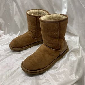 UGG Classic Short Boots
